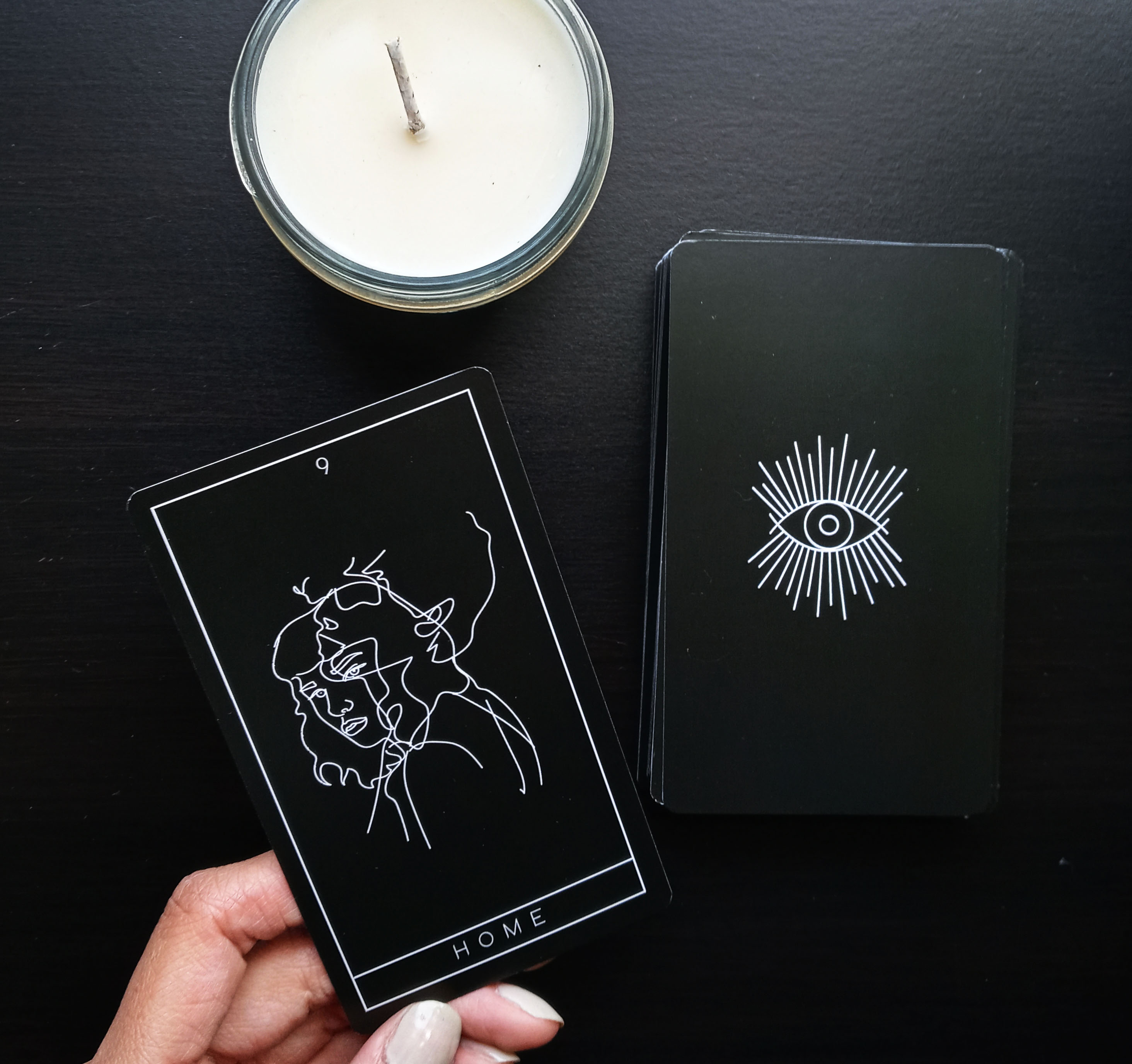 The Inner Illumination Oracle